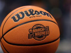 La NCAA vota per espandere il torneo March Madness per uomini e donne a 76 squadre