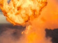 Il volo di prova di SpaceX termina con un’enorme palla di fuoco