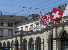 “Allahu Akbar”: uomo arrestato dopo un accoltellamento di massa alla stazione ferroviaria svizzera