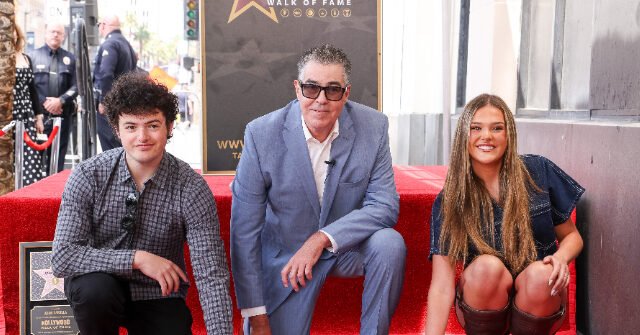 adamcarollastar-640x335.jpg