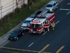 Il guasto di un serbatoio chimico costringe migliaia di persone a evacuare nel sud della California