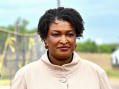 Stacey Abrams difende l’SPLC dopo le accuse di frode