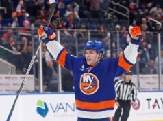 Matthew Schaefer degli Islanders è stato nominato finalista per il Calder Memorial Trophy dopo un anno storico