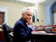 Perché Rahm Emanuel afferma che i democratici sono diventati “troppo a loro agio in bagno” mentre riflette sulla candidatura alla Casa Bianca per il 2028