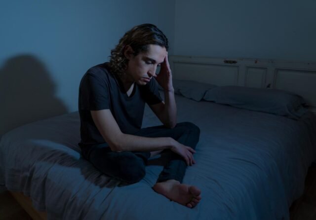 devastated-millennial-man-crying-sad-127209015_694649.jpg