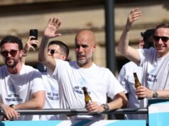 Michael Jordan rende omaggio a Pep Guardiola durante l’addio dell’allenatore del Manchester City