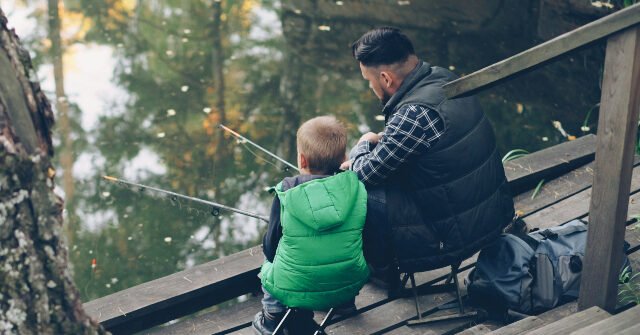 father-and-son-fishing-640x335.jpg