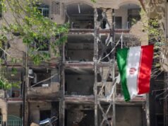 Stati Uniti e Iran hanno lanciato molteplici attacchi durante il cessate il fuoco: una cronologia