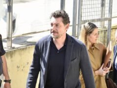 Il figlio del magnate della moda morto rompe il silenzio sui sospetti di omicidio