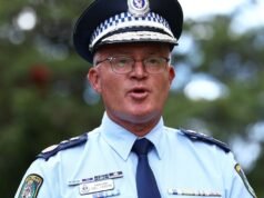 La polizia è pronta a fermare le “violazioni” quando la “sposa dell’Isis” arriva a Sydney
