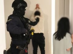 Coppia arrestata per presunto ruolo in un piano di frode multimilionaria a Sydney