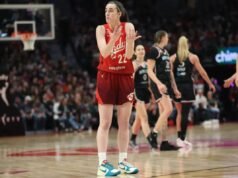 Caitlin Clark ha mantenuto sei punti nella sconfitta di Fever contro Fire