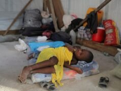 Centinaia di sfollati, servizi medici sospesi a causa della violenza delle bande ad Haiti