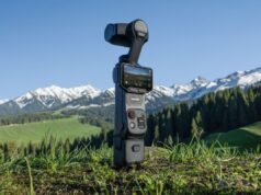 Luna Ultra di Insta360, progettata da Leica, scatta in 8K con uno schermo rimovibile