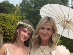 Zoe Ball si riunisce con l’ex marito Norman Cook e la figlia damigella d’onore Nelly, 16 anni, al matrimonio di un amico dopo che l’adolescente si è trasferita a tempo pieno con il padre DJ