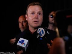 Spencer Pratt mette in guardia Karen Bass mentre si piazza al secondo posto nei primi risultati della corsa a sindaco di Los Angeles