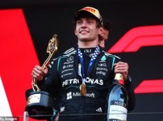 Kimi Antonelli VINCE il GP di Monaco con Lewis Hamilton secondo – dopo che la gara caotica è stata sospesa in precedenza a causa della pista ROTTO mentre le buche scioccanti mandano Charles Leclerc a schiantarsi contro il muro