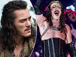 I pacchiani Tony! Gli spettatori della CBS sono rimasti a bocca aperta mentre la star di Lo Hobbit, Luke Evans, mette in scena uno spettacolo a luci rosse sul palco
