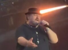 I fan dei Boyzone sostengono il “in difficoltà” Mikey Graham nel ruolo della star d’attacco dei “troll cattivi” per l’apparizione alla reunion – dopo aver detto che non sarebbe mai tornato nella band per evitare “frustrazione e depressione”