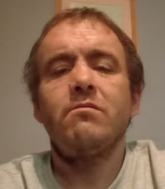 109239681-15887151-image-a-2_1781042445928.jpg
