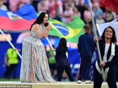 La cerimonia di apertura della Coppa del Mondo di Katy Perry a Los Angeles è stata criticata dai fan: “Sembrava terribile”