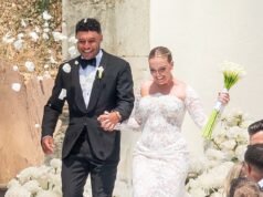 Perrie Edwards e Alex Oxlade-Chamberlain si sono sposati! La cantante stupisce con un elegante abito di pizzo bianco mentre si sposa con il calciatore in una pittoresca cerimonia in Portogallo