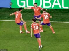 Scozia – Haiti 1-0: gli scozzesi sono primi nel Gruppo C dopo aver ottenuto la prima vittoria in Coppa del Mondo in 36 anni grazie al tiro deviato di John McGinn nel primo tempo… è stato brutto e faticoso, ma a loro non importerà