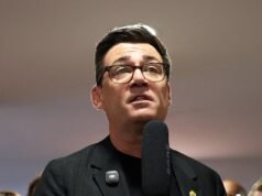 Andy Burnham si scaglia contro Trump mentre un altro sondaggio mostra che è vicino alla vittoria nelle elezioni suppletive… con Starmer che “se ne andrà in pochi giorni” se vince