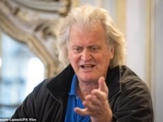 “Anti-business come qualsiasi cosa abbia mai visto”: il capo di Wetherspoon, Tim Martin, afferma che la Gran Bretagna sotto il partito laburista sta “tornando agli anni ’70”