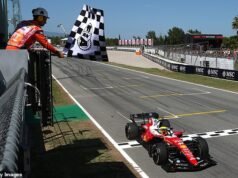 Lewis Hamilton ottiene la prima vittoria dal suo passaggio alla Ferrari dopo aver conquistato la vittoria al Gran Premio di Barcellona