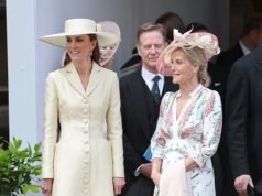 Le protagoniste Kate e Sophie arrivano per la cerimonia dell’Ordine della Giarrettiera alla Cappella di San Giorgio – con Andrew Mountbatten-Windsor assente per la prima volta dopo aver insistito per partecipare a un pranzo privato nel 2025