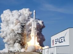 SpaceX supera Amazon e Microsoft per diventare la quarta azienda più grande al mondo in un forte rally del mercato azionario