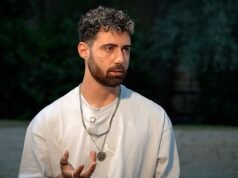 L’ostaggio israeliano aggredito sessualmente dal rapitore di Hamas descrive i molteplici attacchi subiti: bendato e denudato sotto la minaccia di un coltello… e un calvario “brutale” durato 20 minuti
