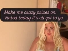 Gemma Collins fa girare la testa con un bikini blu mentre vende i suoi vestiti su Vinted per £ 10 dopo aver perso 3,5 ed essere passata dalla taglia 26 alla taglia 20