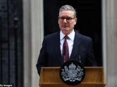 QUENTIN LETTS: Starmer ha fatto bene a non scoppiare in singhiozzi urlanti mentre lasciava l’ufficio con un aspetto più vecchio, più avvizzito, sconfitto