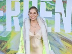 Sienna Miller indossa una bizzarra pelliccia sotto l’ondata di caldo torrido mentre si unisce all’abbagliante Rosie Huntington-Whiteley e Isla Fisher al Summer Party stellato della Serpentine Gallery