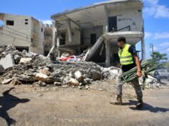 Gli attacchi israeliani in Libano uccidono 10 persone, compresi soldati di alto rango