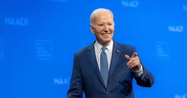 1781876561_biden-pointing-smiling-white-house-flickr-640x335.jpg