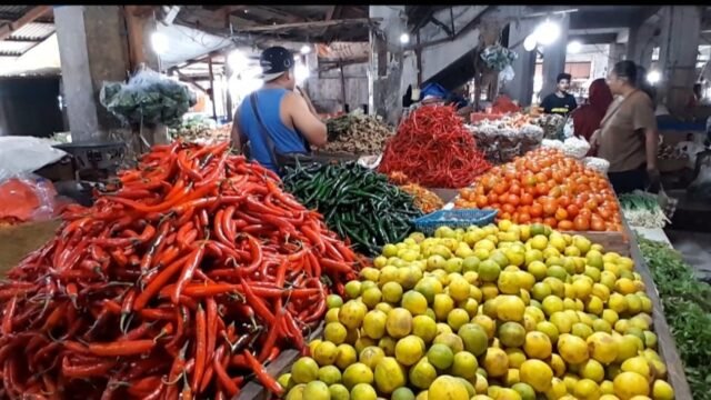 1781927130_680e01595633a-harga-cabai-rawit-merah-di-sejumlah-pasar-tradisional_1265_711.jpg