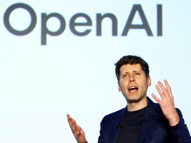 2025-10-29T100037Z_48089949_RC2UMCA4Q61F_RTRMADP_3_MICROSOFT-OPENAI-ALTMAN-1762187105.jpg