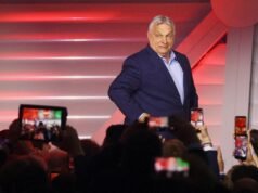 L’ex primo ministro ungherese Orban è stato rieletto leader del partito nonostante la sconfitta elettorale