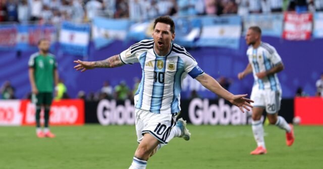 2026-06-17T012417Z_514006236_UP1EM6H03WFV5_RTRMADP_3_SOCCER-WORLDCUP-ARG-DZA-1781659551_c7cc7d-1781776902.jpg
