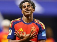 Lamine Yamal dice “Sono qui”: la stella della Spagna stupisce con un gol ai Mondiali