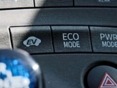 Molte persone non si rendono conto che questa funzionalità dell’auto può aiutare a risparmiare carburante