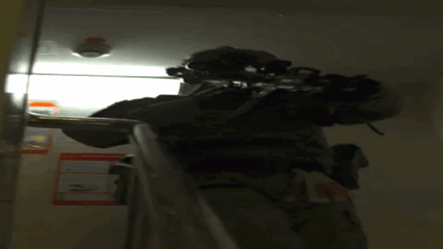 5e2aea1618f73f67e481afe392a97a5a8321b382ac4ae12d9b1826f1373504fe.gif