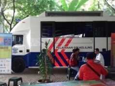 Nota: oggi la SIM Jakarta Mobile è operativa in modo limitato