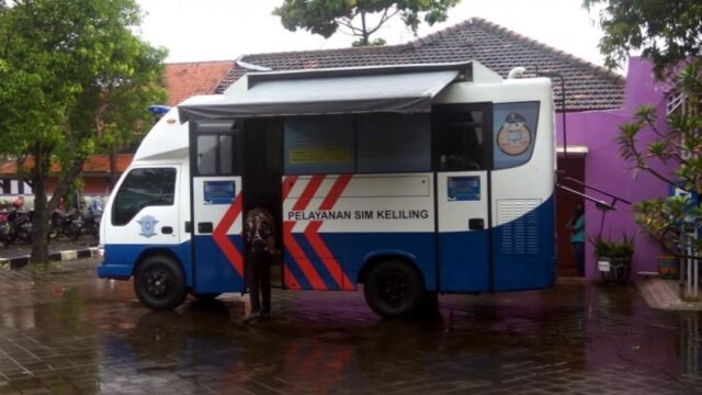 616f8621b7dfa-mobil-sim-keliling_1265_711.jpg