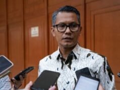 Il Ministro dell’Industria interviene dopo che è sorta la questione del trasferimento delle fabbriche automobilistiche in Vietnam