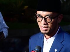 Il Vice Ministro dell’Hajj evidenzia le pratiche del cartello dell’Hajj e incoraggia miglioramenti nella governance trasparente