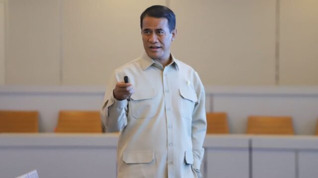 6a126b973cbaf-menteri-pertanian-mentan-andi-amran-sulaiman_gemini_1265_711.jpg